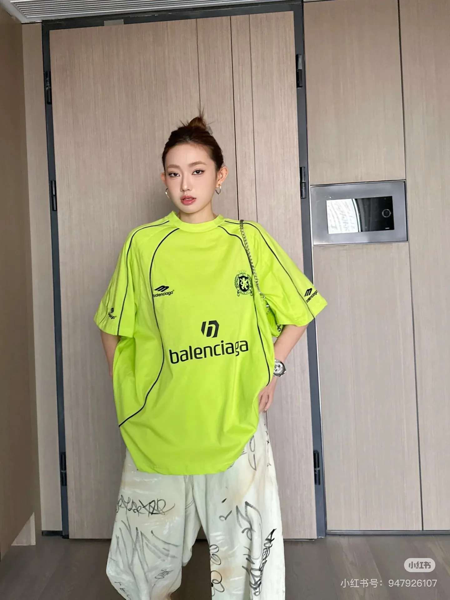 # Balenciaga/ # T Same Style